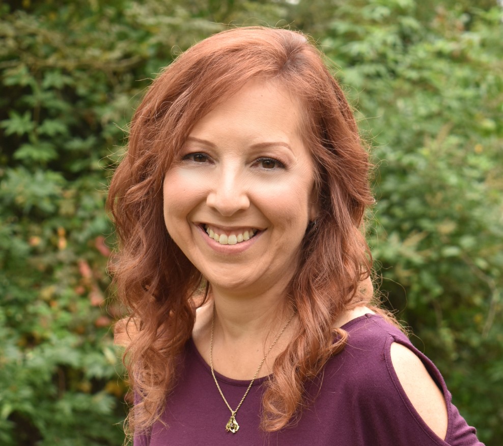 Lisa R.